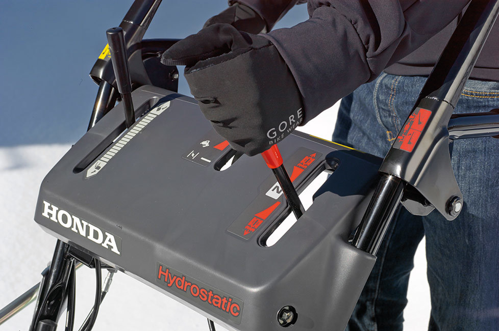 Снегоуборщик Honda HSS 760A ETD (9) в Ачинске